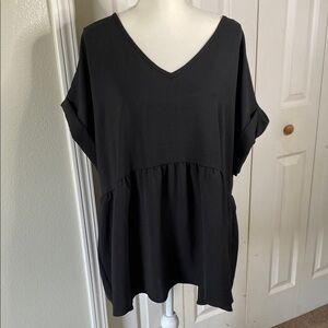 🐝Chic Soul Top🐝